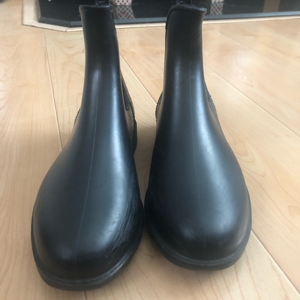 Rain boots // obvious signs of wear!
